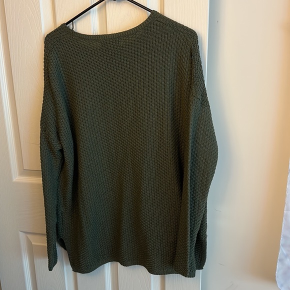 Women’s primark oversized sweater - Picture 2 of 2